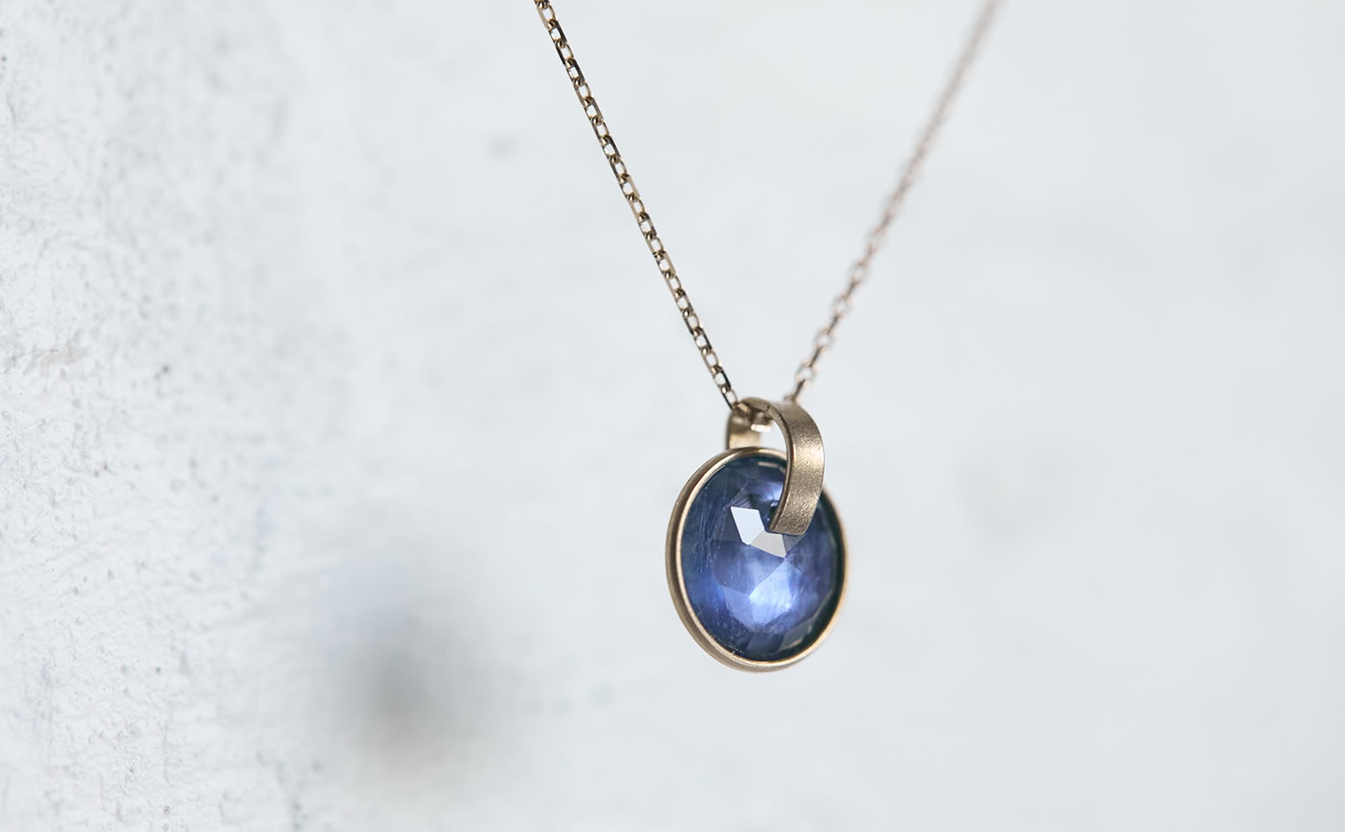 Nocturne Sapphire Necklace