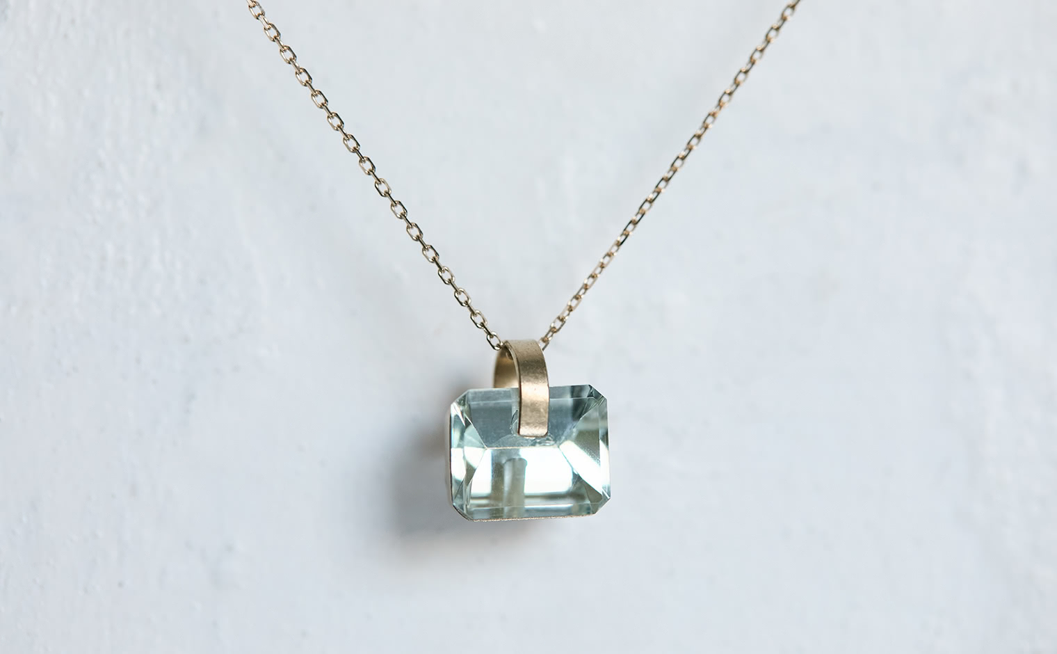 Glacier Aquamarine Necklace