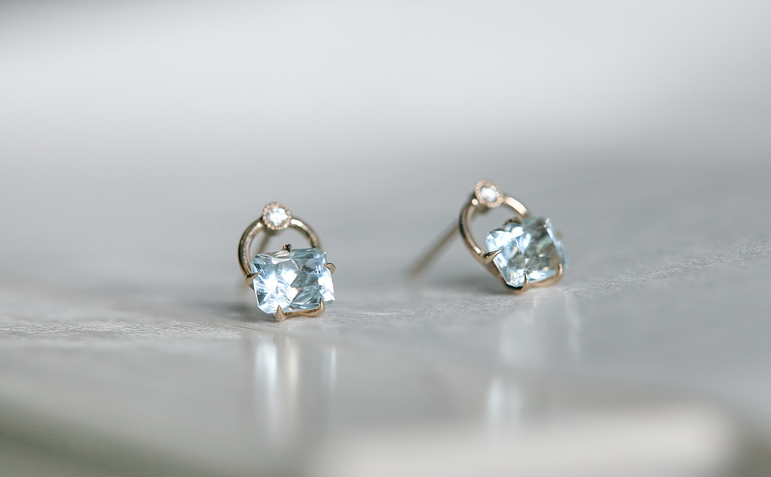 Handle Studs-Aquamarine