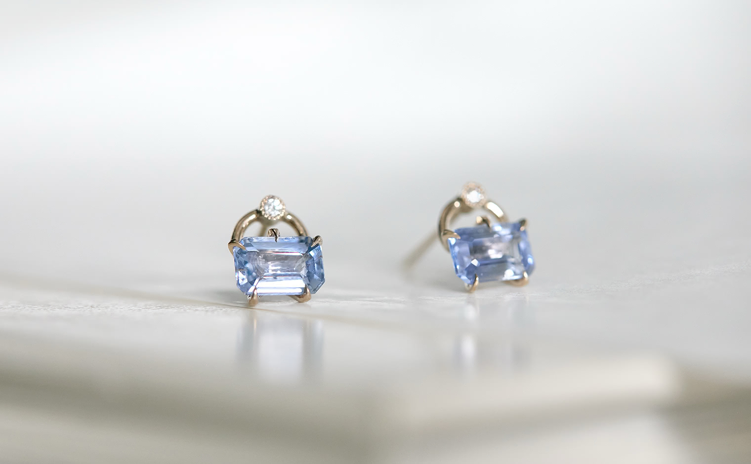 Handle Studs-Sapphire