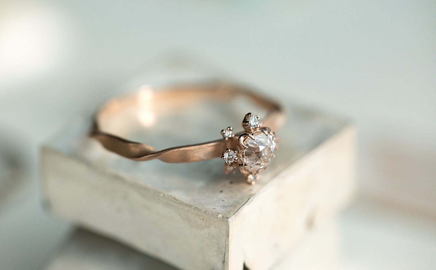 Twisting Snowflake Ring-Old Mine