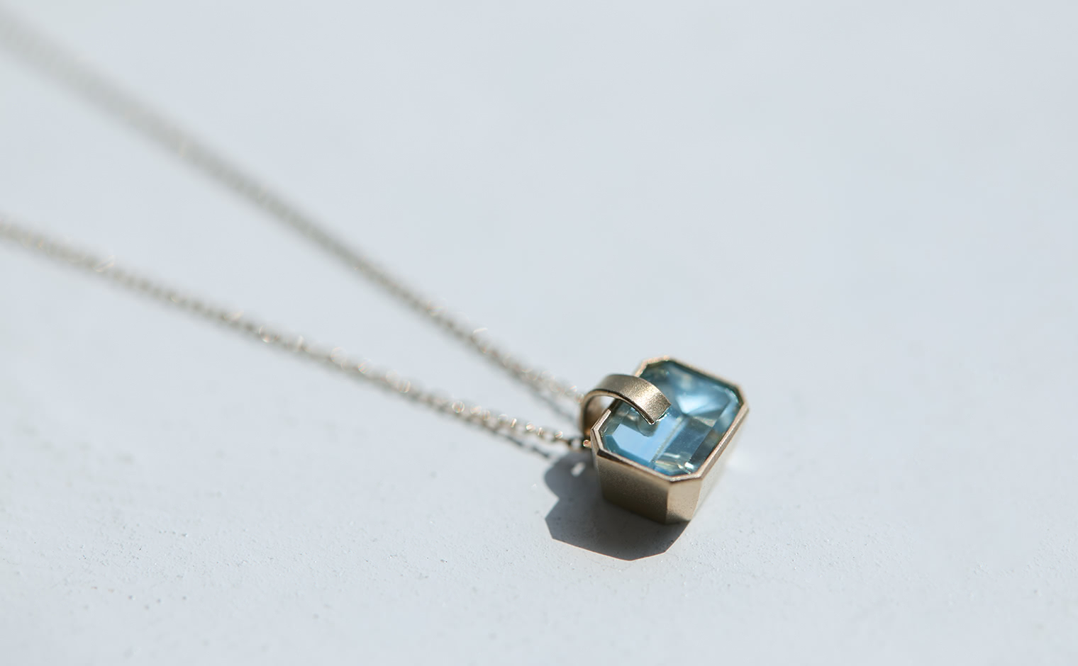 Lucent Aquamarine Necklace