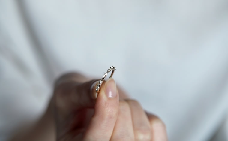Dotted Ring-Diamond