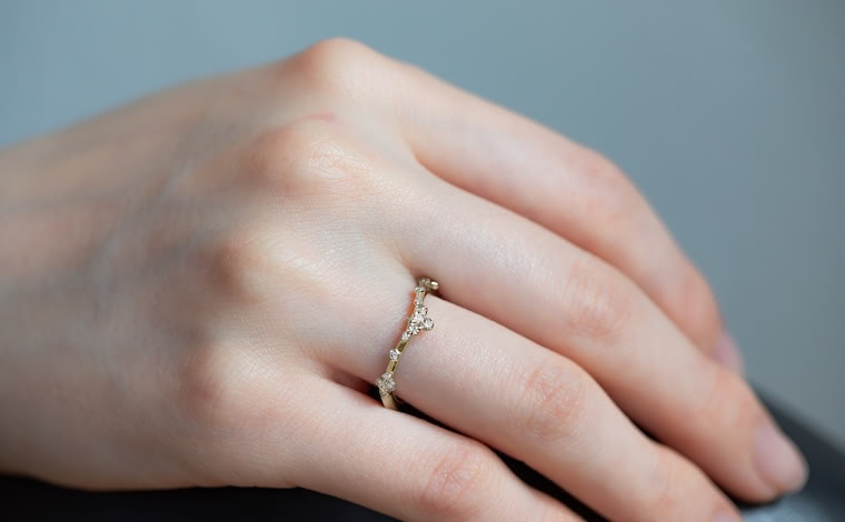 Curved Cluster Ring