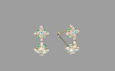 Orchid Studs <br><i>Evergreen</i>