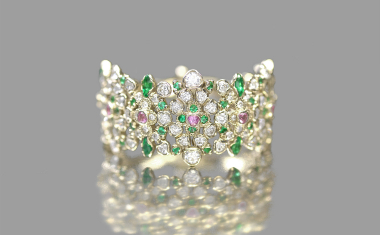 Cluster Ring Supreme <br><i>Emerald</i>