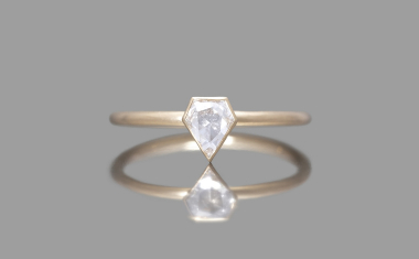 Escudo Diamond Ring