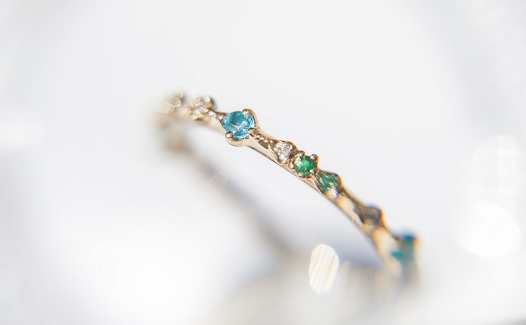 Dotted Ring-Paraiba & Emerald