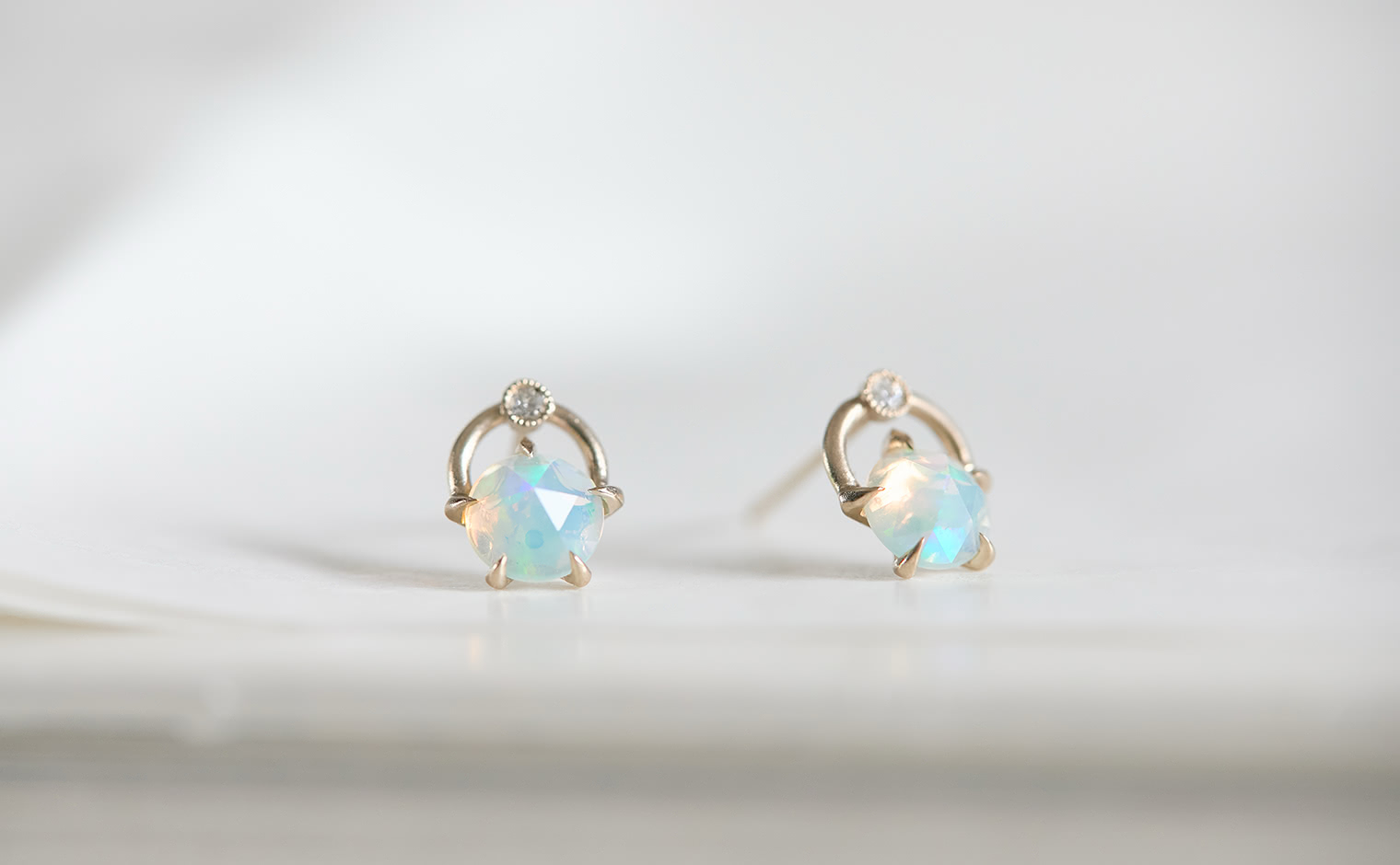 Handle Studs-Opal